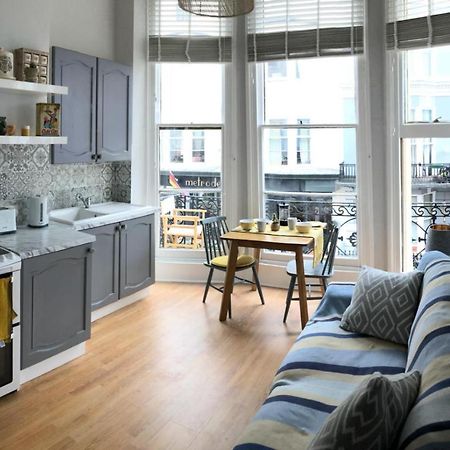 Striking Seaside One Bed Balcony Flat In Brighton Exterior photo