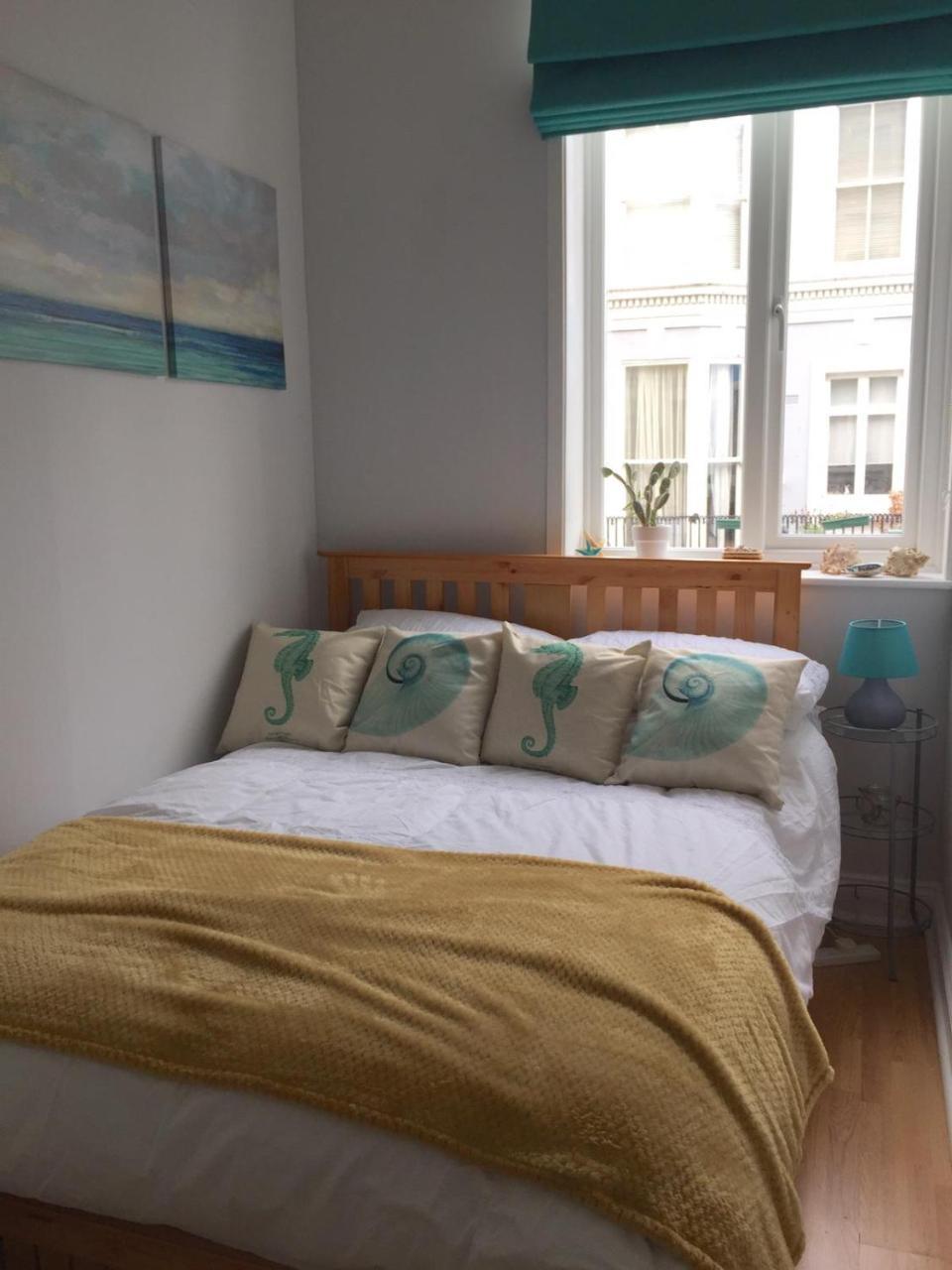 Striking Seaside One Bed Balcony Flat In Brighton Exterior photo